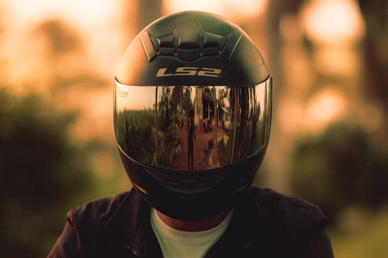 ¿Cómo elegir un casco de moto Guía completa para acertar