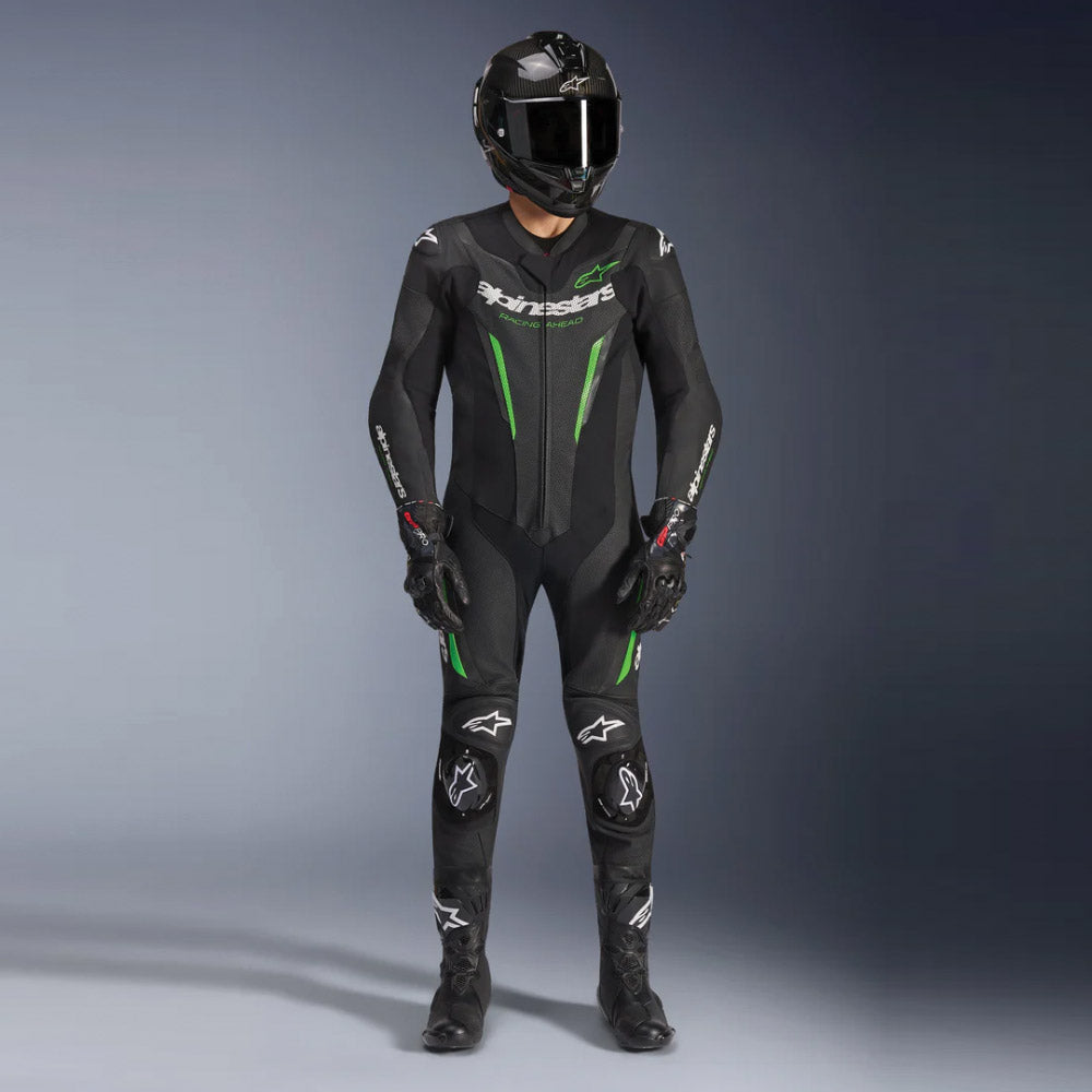 Mono De Cuero 1 Pieza GP Force V2