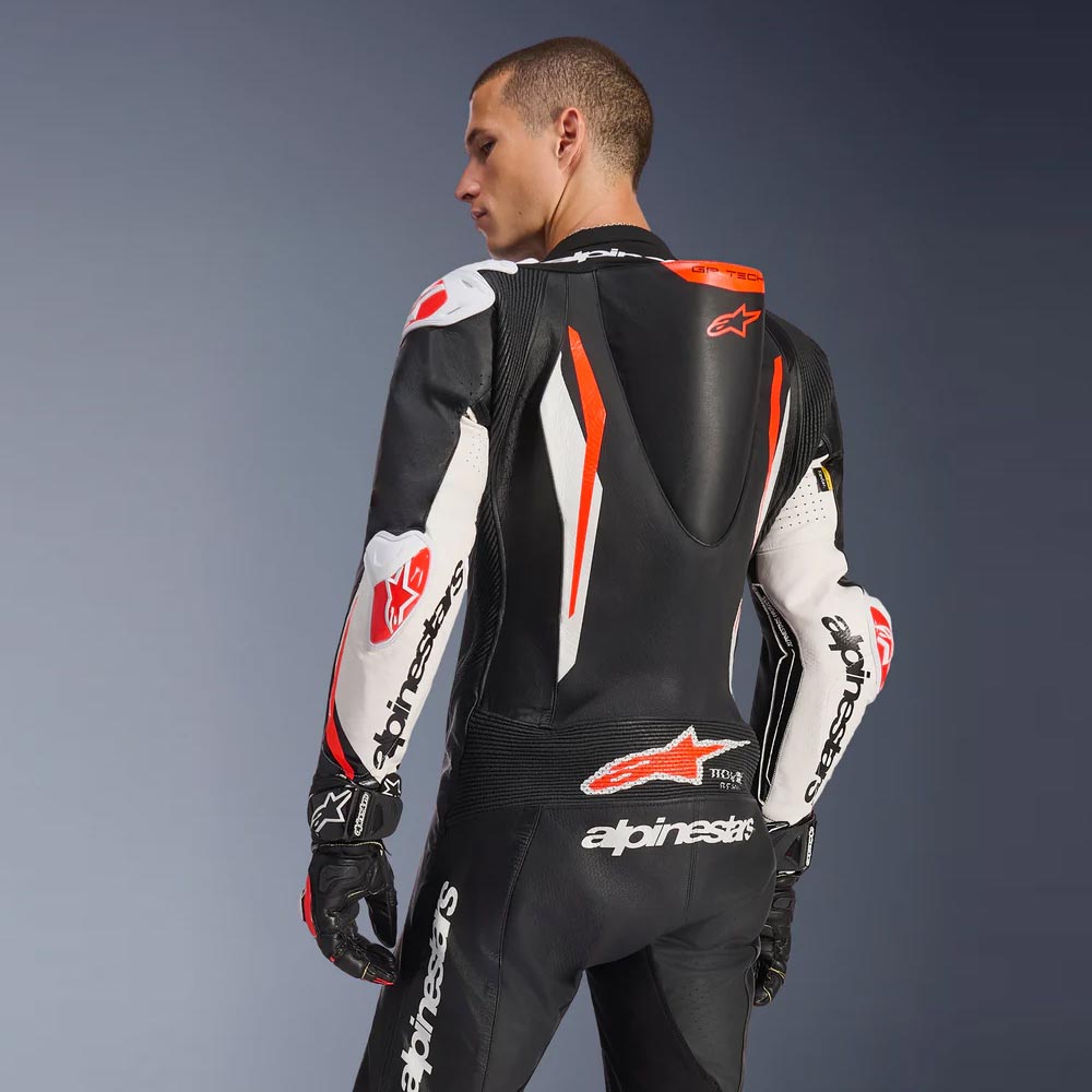 Mono De Cuero 1 Pieza GP Tech V5