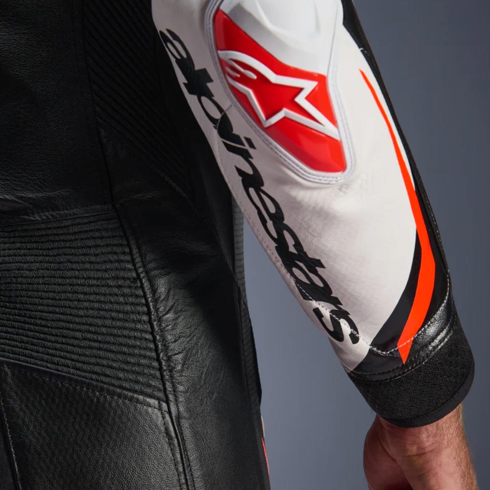 Mono De Cuero 1 Pieza GP Tech V5