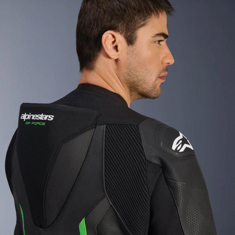 Mono De Cuero 1 Pieza GP Force V2